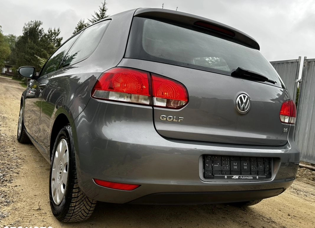 Volkswagen Golf cena 22900 przebieg: 202000, rok produkcji 2009 z Słupsk małe 781